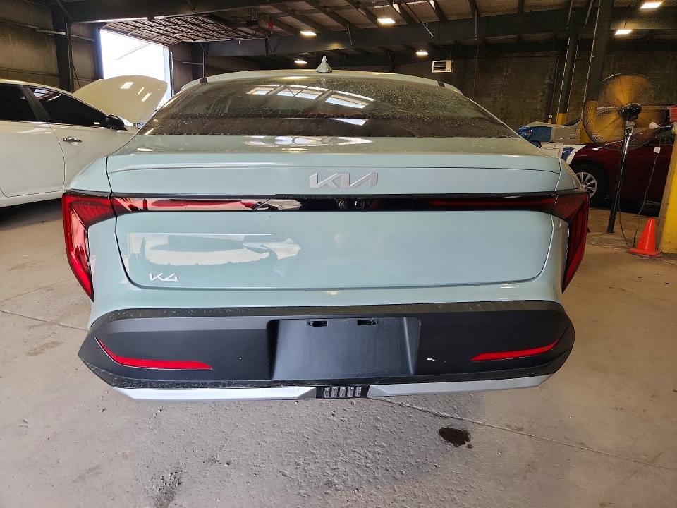 2026 Kia K4 მანქანა იყიდება აუქციონზე, vin: 3KPFT4DE4TE312073, აუქციონის ნომერი: 54200826