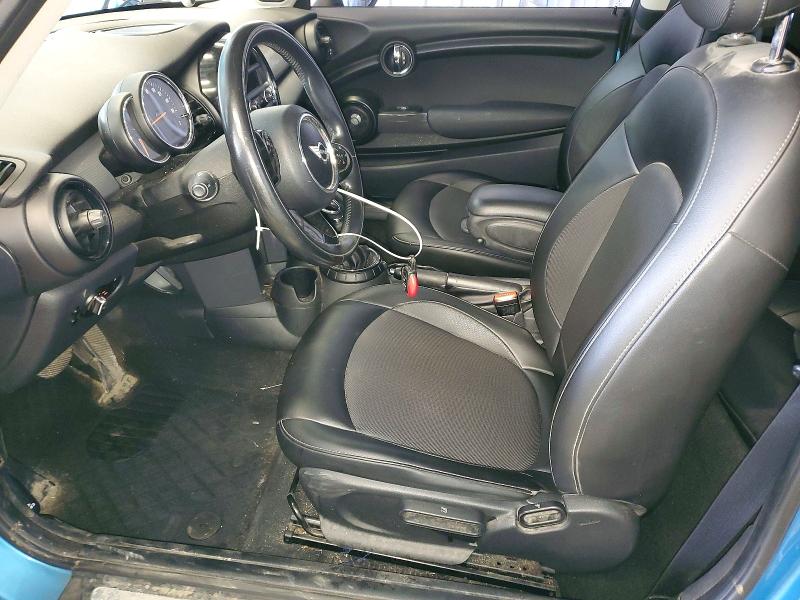 52775216 :رقم المزاد ، WMWXM5C51FT942893 vin ، 2015 Mini Cooper مزاد بيع