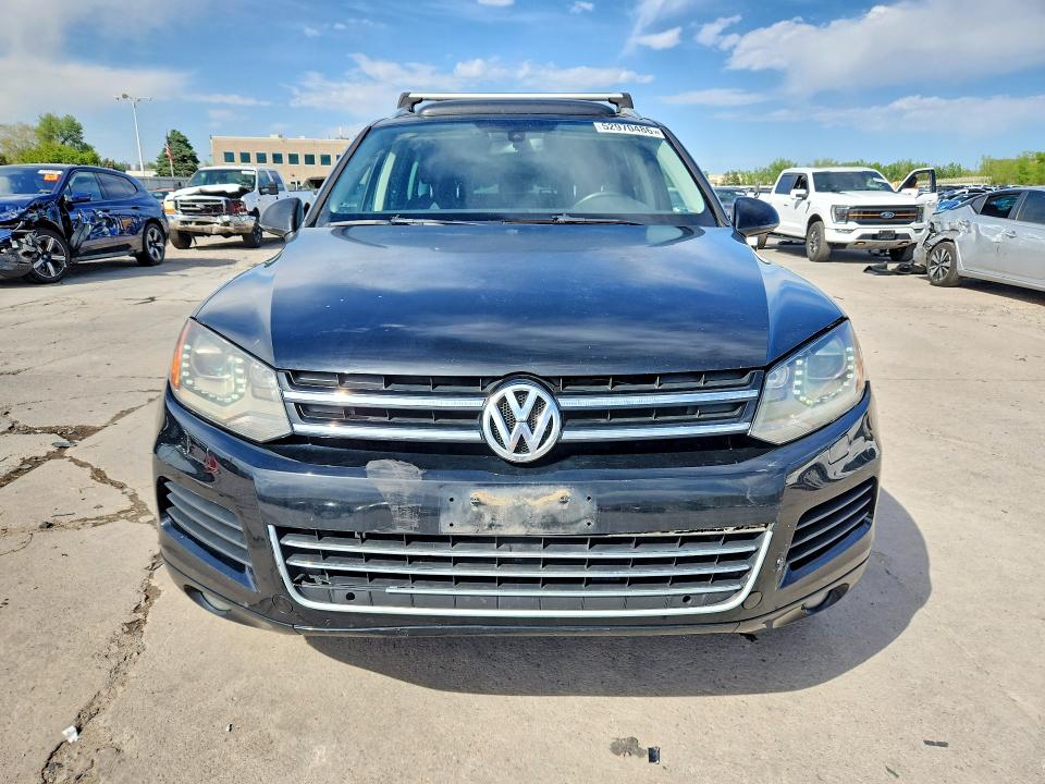 52970486 :رقم المزاد ، WVGEK9BP3CD005992 vin ، 2012 Volkswagen Touareg مزاد بيع
