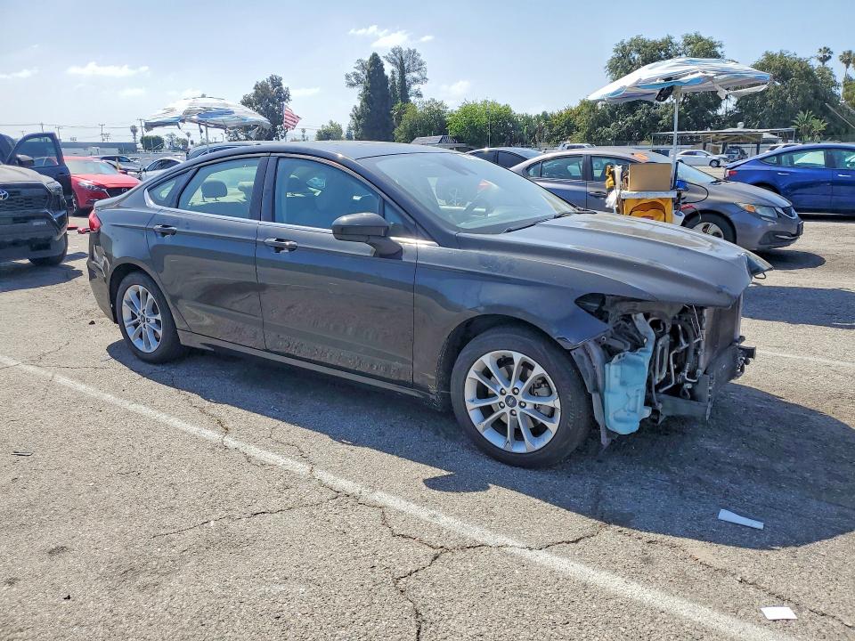 2020 Ford Fusion მანქანა იყიდება აუქციონზე, vin: 3FA6P0LU3LR189385, აუქციონის ნომერი: 54162496