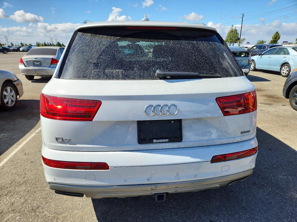 54912896 :رقم المزاد ، WA1LHAF75JD032057 vin ، 2018 Audi Q7 مزاد بيع
