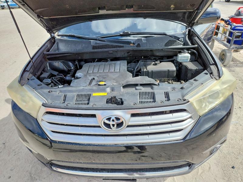 54944216 :رقم المزاد ، 5TDZK3EH4DS097854 vin ، 2013 Toyota Highlander مزاد بيع