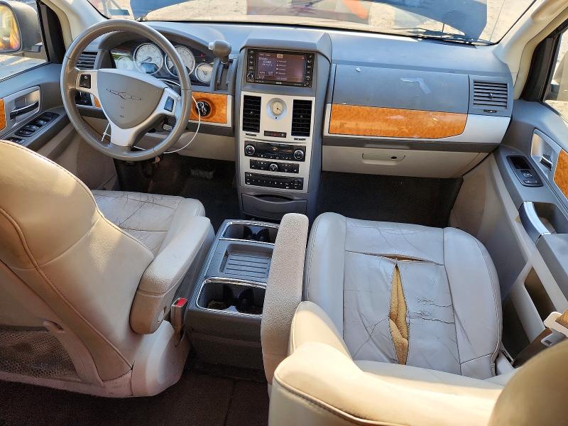Продажа на аукционе авто 2010 Chrysler Town & Country, vin: 2A4RR6DX0AR133852, номер лота: 53556656