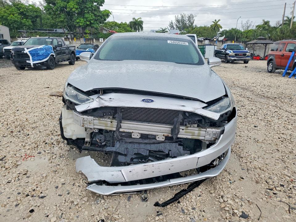 54658346 :رقم المزاد ، 3FA6P0HD4HR136257 vin ، 2017 Ford Fusion مزاد بيع