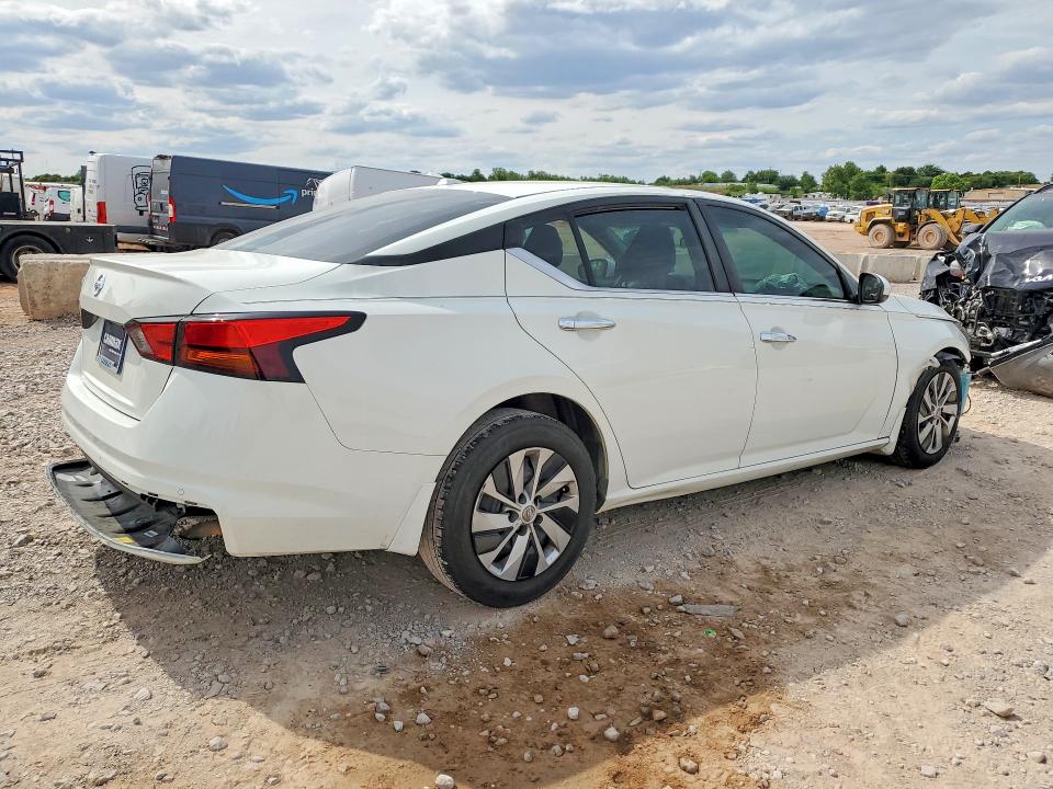 Продажа на аукционе авто 2020 Nissan Altima, vin: 1N4BL4BV3LN322208, номер лота: 52213256