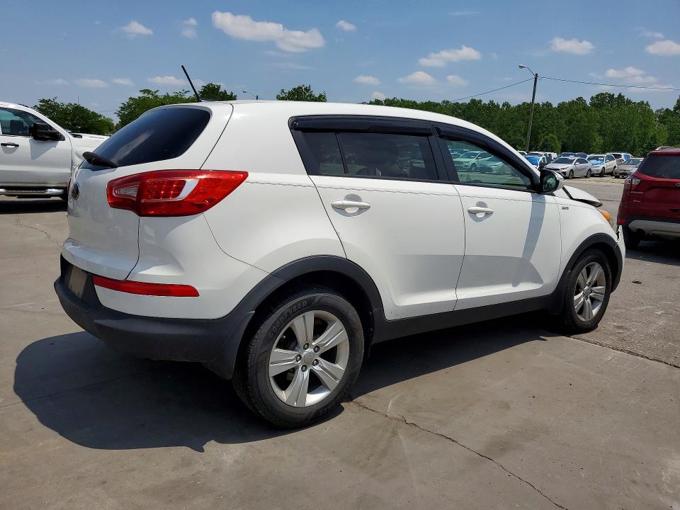 2013 Kia Sportage მანქანა იყიდება აუქციონზე, vin: KNDPBCA23D7465380, აუქციონის ნომერი: 53981626