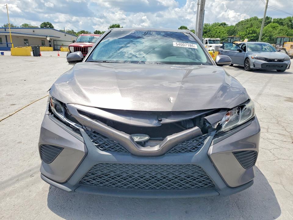 Aukcja sprzedaży 2018 Toyota Camry, vin: 4T1B11HK7JU516640, numer aukcji: 54007186