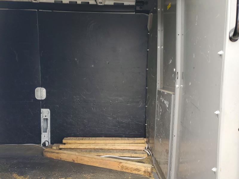 54539516 :رقم المزاد ، 1FTYR2CM5KKB27482 vin ، 2019 Ford Transit مزاد بيع