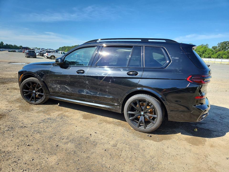 51519146 :رقم المزاد ، 5UX23EM05S9Z22669 vin ، 2025 Bmw X7 مزاد بيع