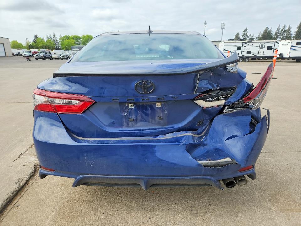 2024 Toyota Camry მანქანა იყიდება აუქციონზე, vin: 4T1G11BK9RU131168, აუქციონის ნომერი: 52765356