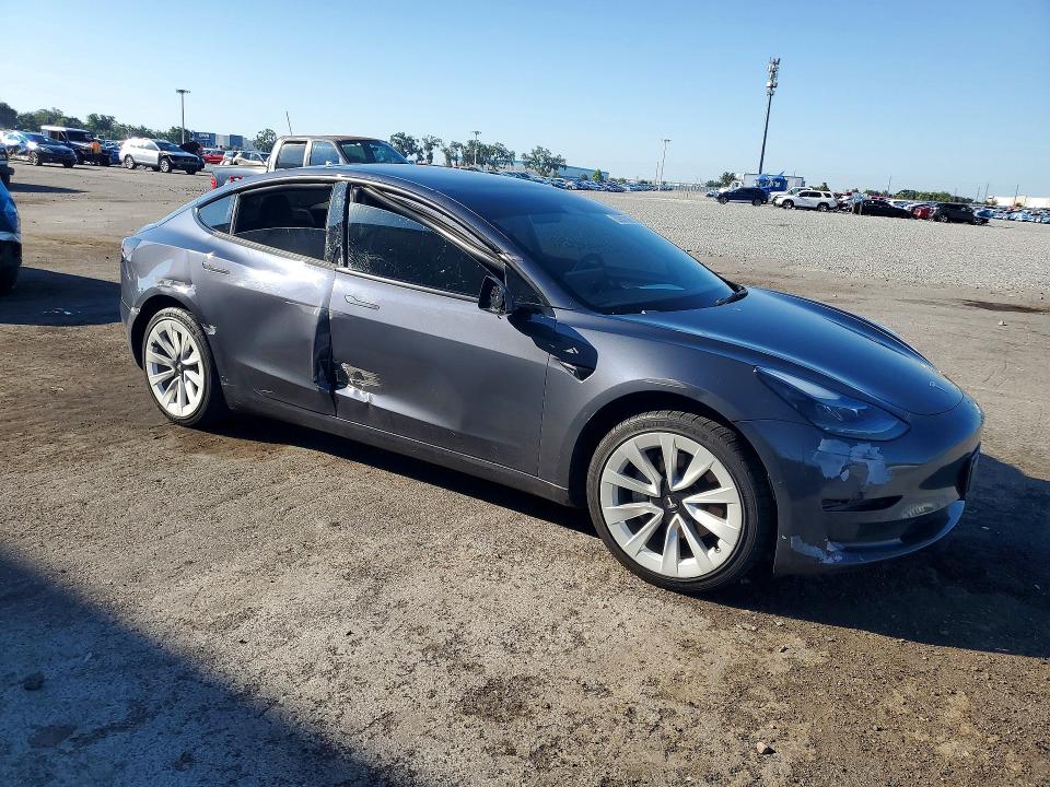Продажа на аукционе авто 2022 Tesla Model 3, vin: 5YJ3E1EA9NF186863, номер лота: 53937586