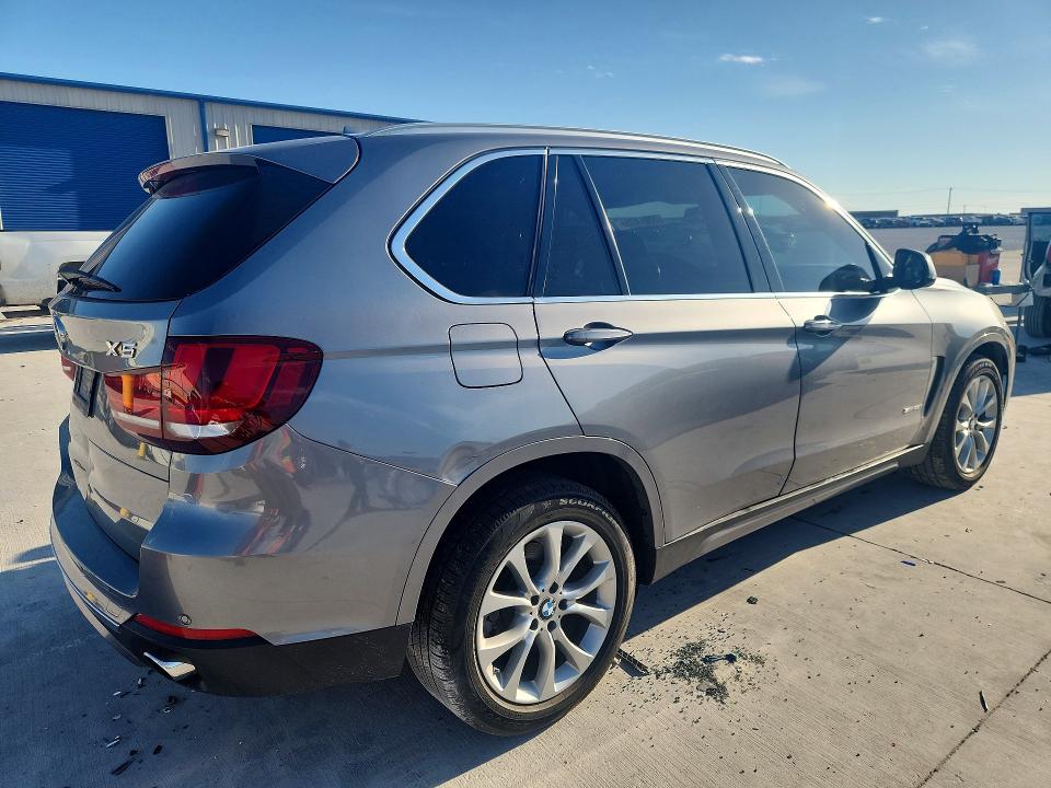 53814756 :رقم المزاد ، 5UXKR2C58E0C00280 vin ، 2014 Bmw X5 مزاد بيع