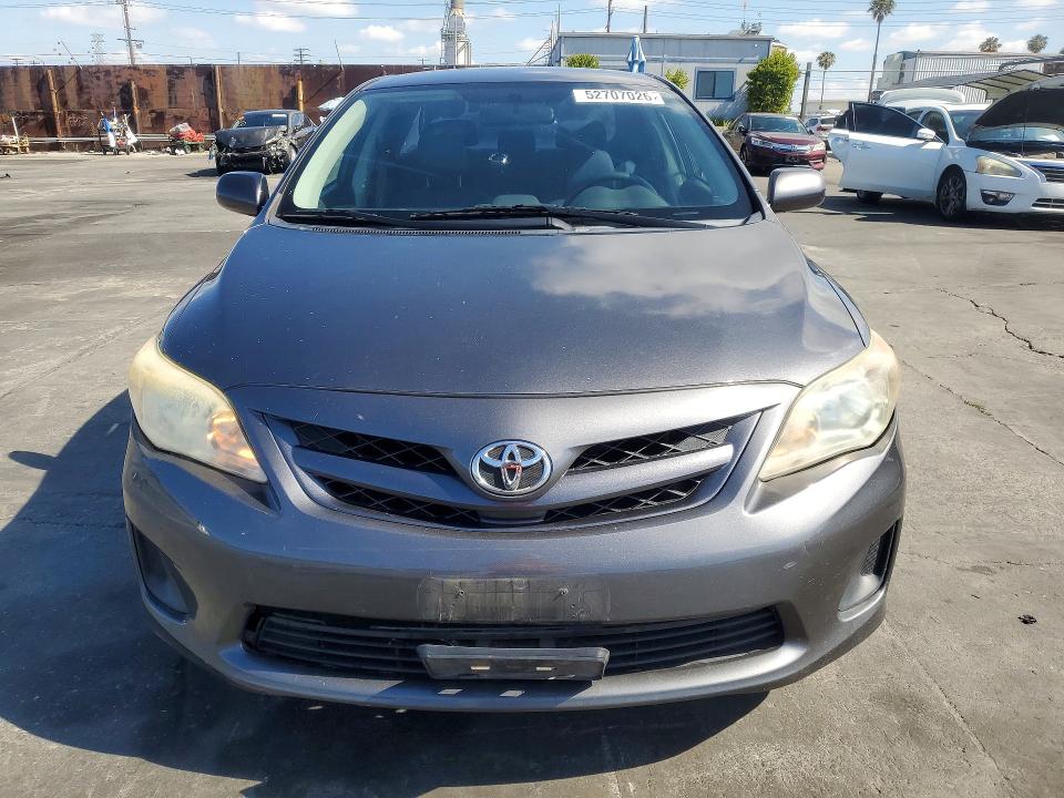 52707026 :رقم المزاد ، JTDBU4EE5C9173392 vin ، 2012 Toyota Corolla مزاد بيع