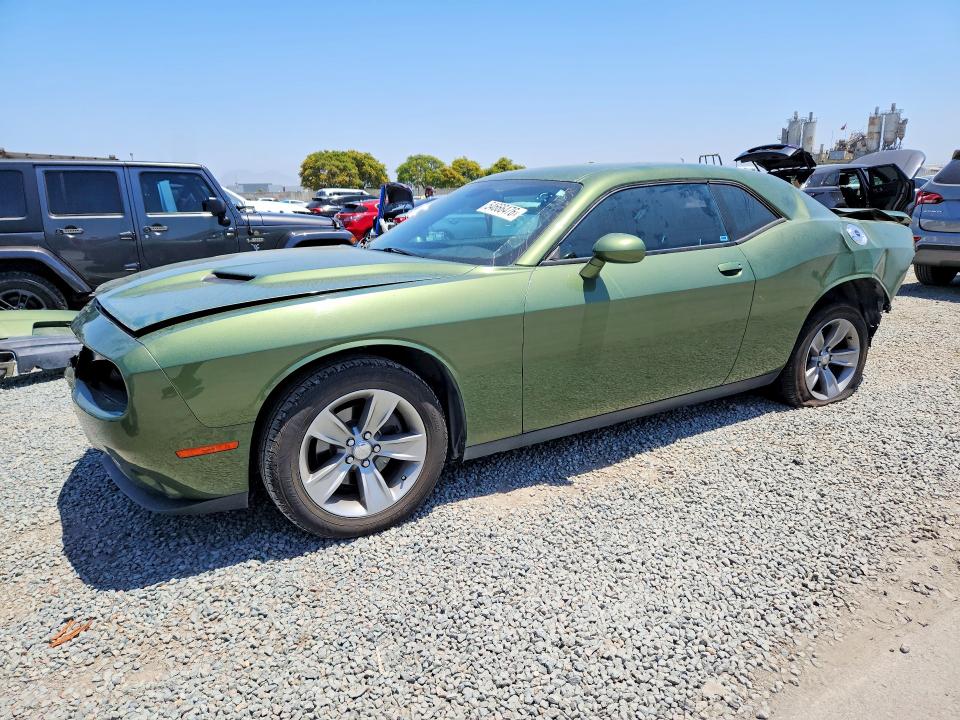 54666476 :رقم المزاد ، 2C3CDZAGXMH506300 vin ، 2021 Dodge Challenger مزاد بيع