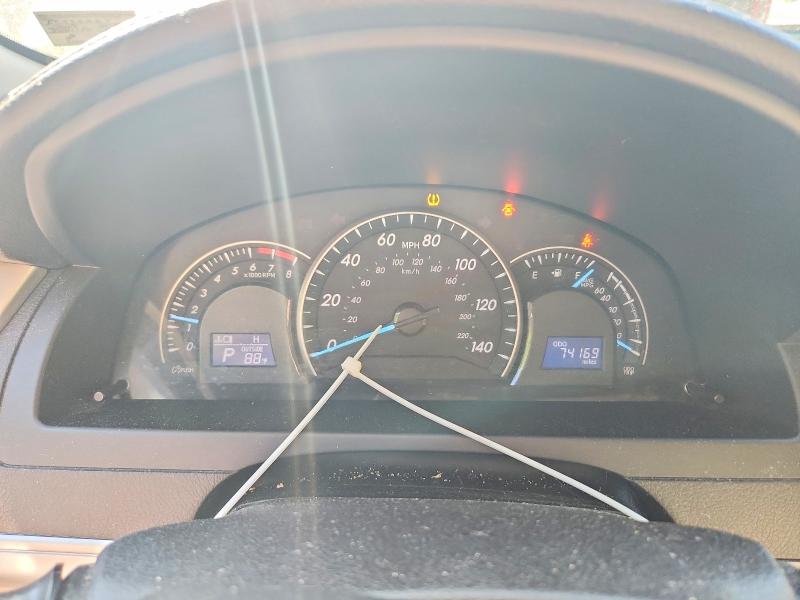 53554216 :رقم المزاد ، 4T4BF1FK8ER390255 vin ، 2014 Toyota Camry مزاد بيع