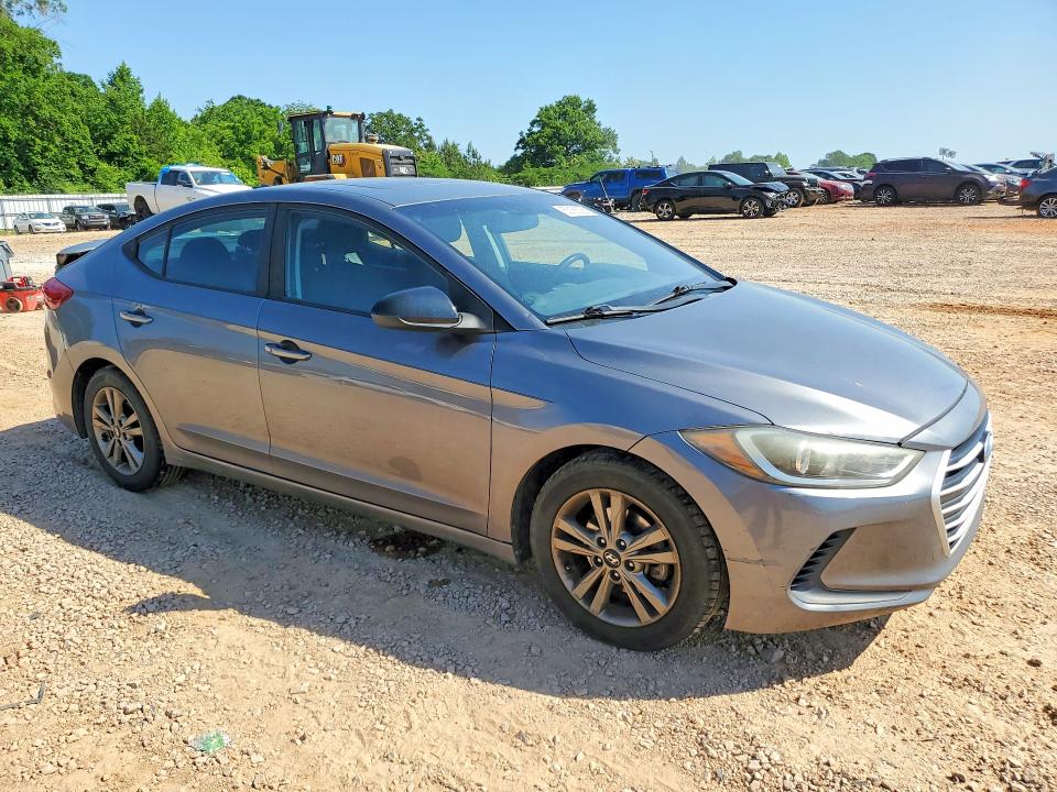 53166386 :رقم المزاد ، 5NPD84LF4JH297456 vin ، 2018 Hyundai Elantra مزاد بيع