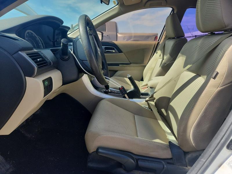 53626616 :رقم المزاد ، 1HGCR2F30FA166216 vin ، 2015 Honda Accord مزاد بيع