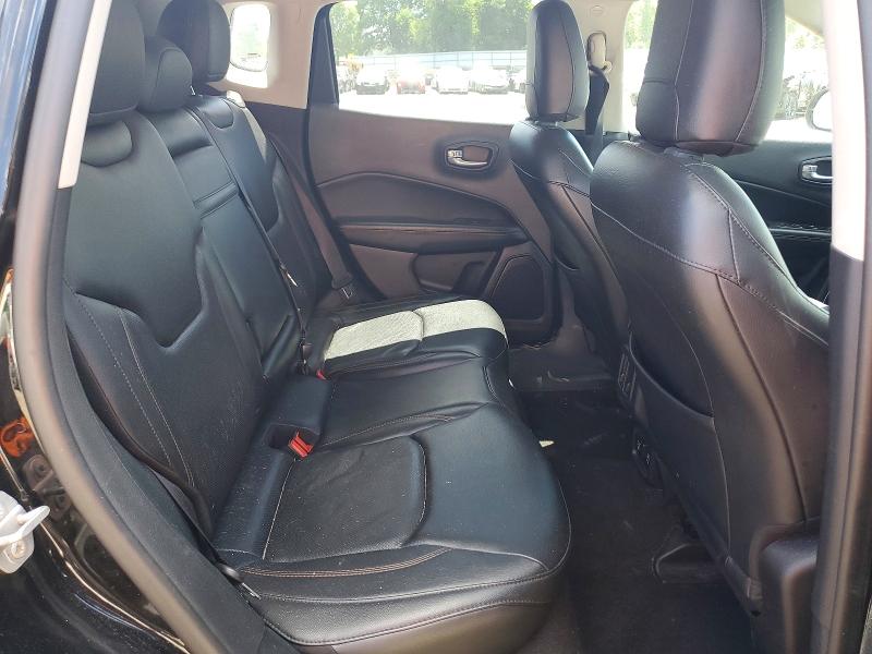 54960606 :رقم المزاد ، 3C4NJDCB4JT135476 vin ، 2018 Jeep Compass مزاد بيع