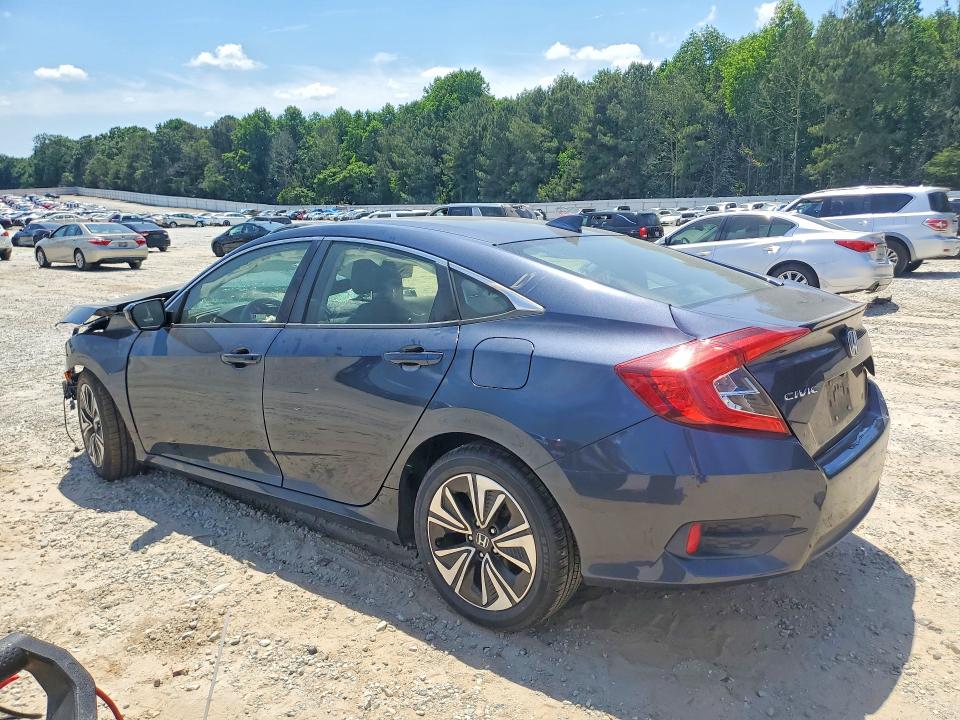 53933676 :رقم المزاد ، JHMFC1F78JX027031 vin ، 2018 Honda Civic مزاد بيع