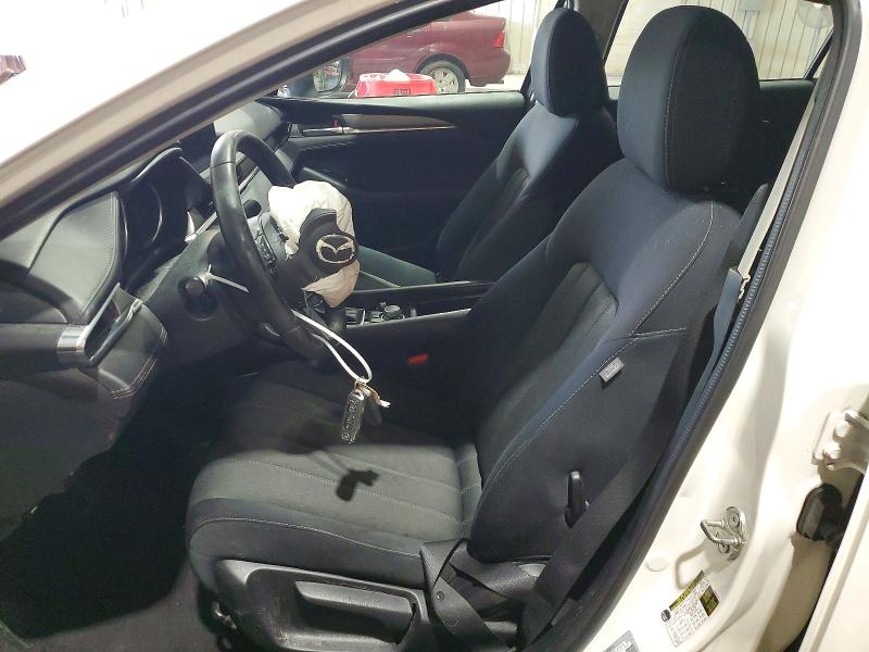 Продаж на аукціоні авто 2018 Mazda 6, vin: JM1GL1UM2J1336687, номер лоту: 52309906