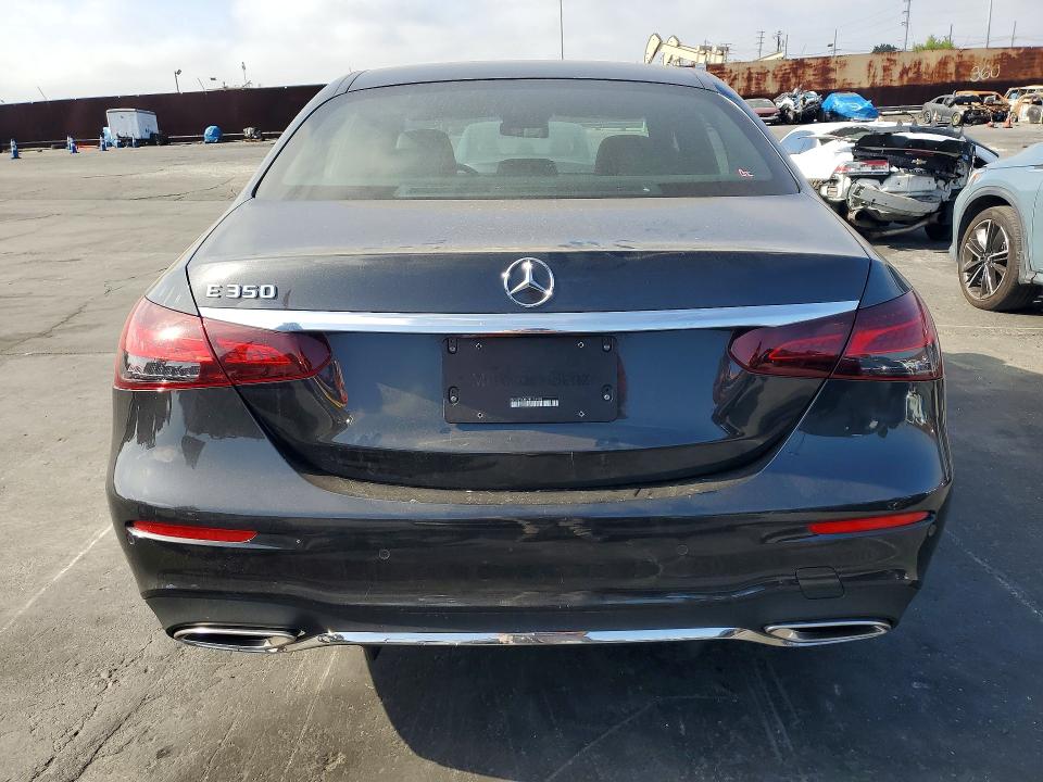 Auction sale of the 2022 Mercedes-benz E Class, vin: W1KZF8DBXNB025408, lot number: 53665706