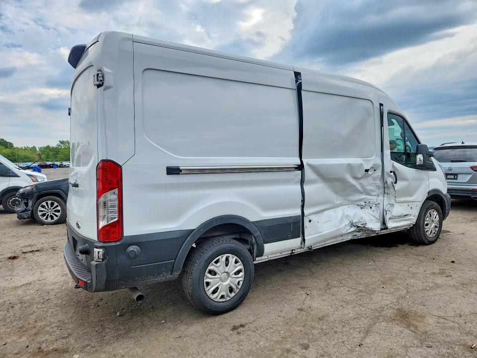 53528566 :رقم المزاد ، 1FTBR1C8XRKB68722 vin ، 2024 Ford Transit مزاد بيع