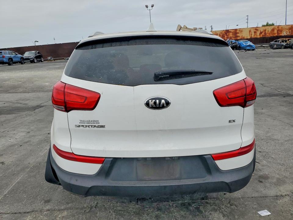 Продажа на аукционе авто 2015 Kia Sportage, vin: KNDPC3AC6F7696427, номер лота: 53792906