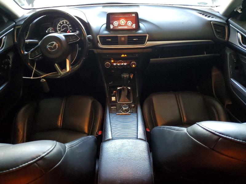 Продаж на аукціоні авто 2018 Mazda 3, vin: 3MZBN1L39JM235921, номер лоту: 52895126