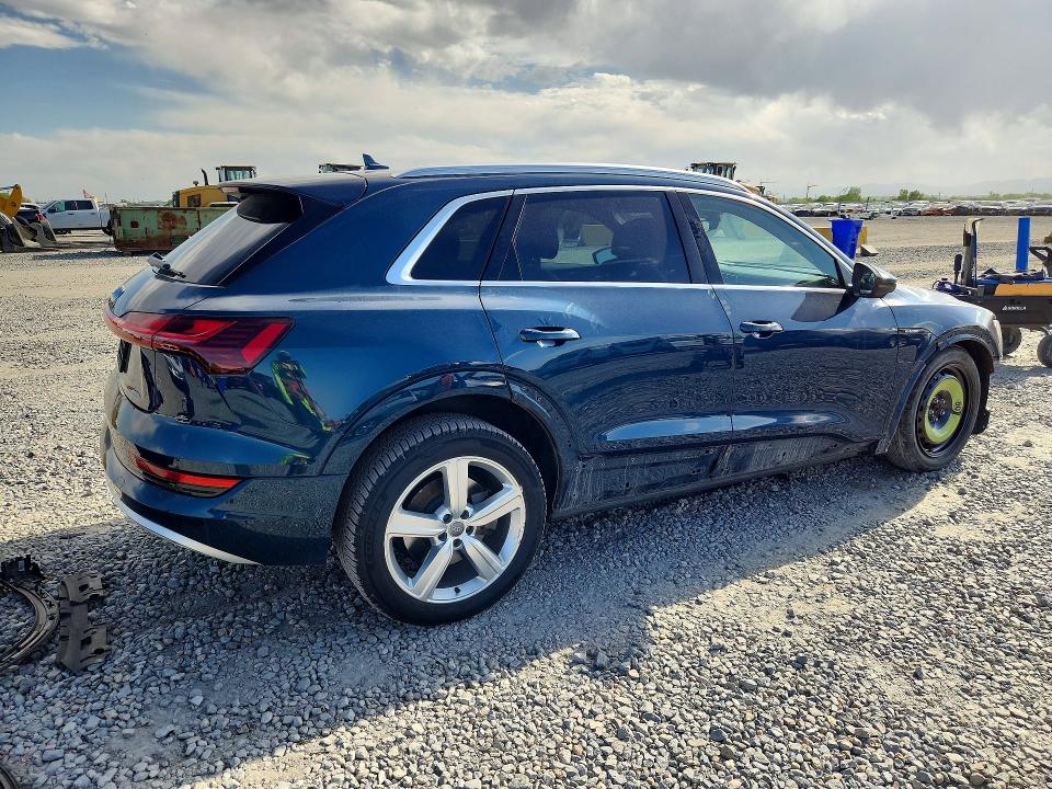 Aukcja sprzedaży 2019 Audi E-tron, vin: WA1LABGE3KB015343, numer aukcji: 53189236