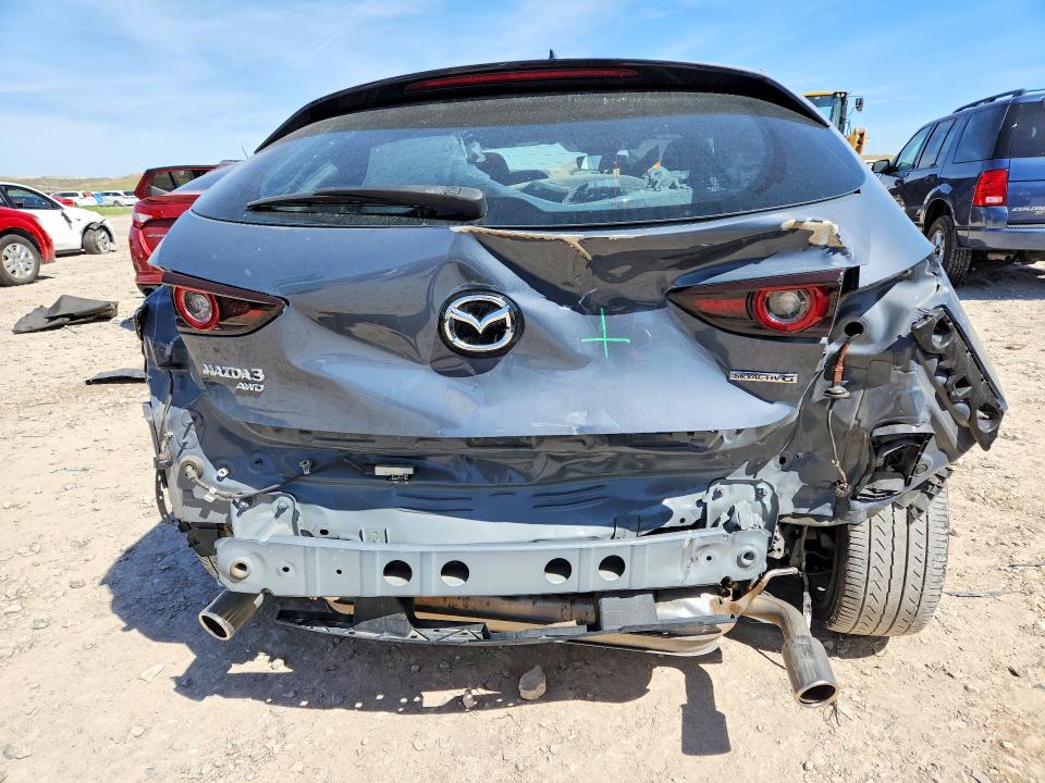 Auction sale of the 2022 Mazda 3, vin: JM1BPBML6N1504008, lot number: 52140176