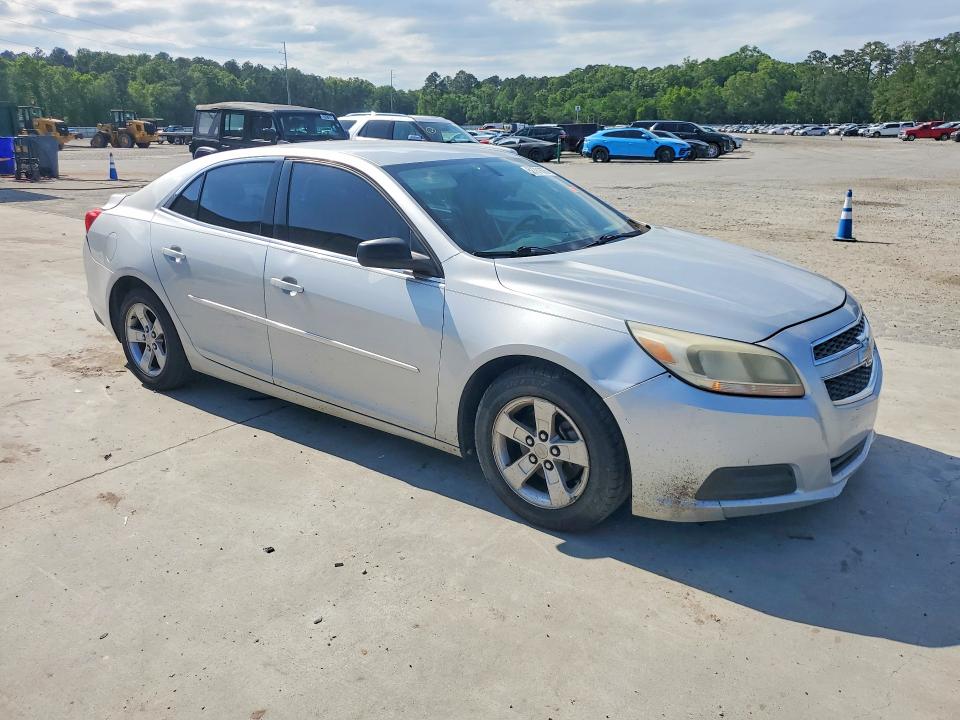 52781626 :رقم المزاد ، 1G11B5SA6DF263400 vin ، 2013 Chevrolet Malibu مزاد بيع