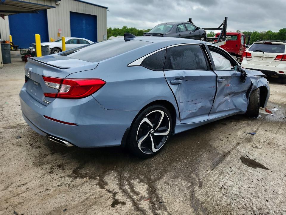 Продажа на аукционе авто 2022 Honda Accord, vin: 1HGCV1F47NA074212, номер лота: 53289986