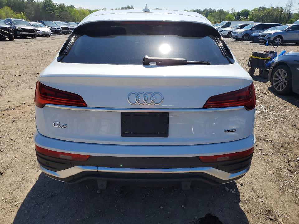 52118886 :رقم المزاد ، WA15AAFY5N2091147 vin ، 2022 Audi Q5 مزاد بيع