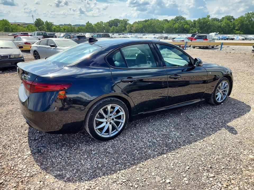 2022 Alfa Romeo Giulia მანქანა იყიდება აუქციონზე, vin: ZARFANBN6N7655085, აუქციონის ნომერი: 54677616