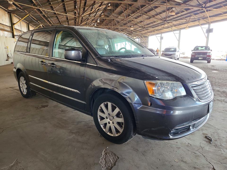 53701406 :رقم المزاد ، 2C4RC1BG4GR302048 vin ، 2016 Chrysler Town & Country مزاد بيع