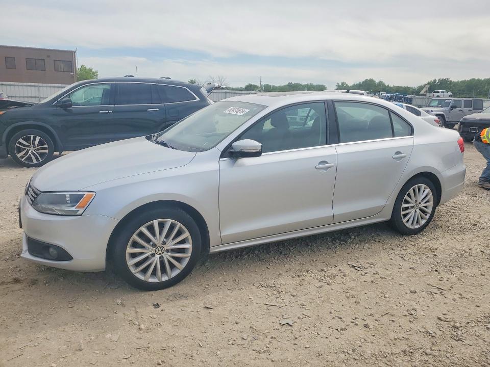 Продажа на аукционе авто 2013 Volkswagen Jetta, vin: 3VWLL7AJ8DM383612, номер лота: 52470616