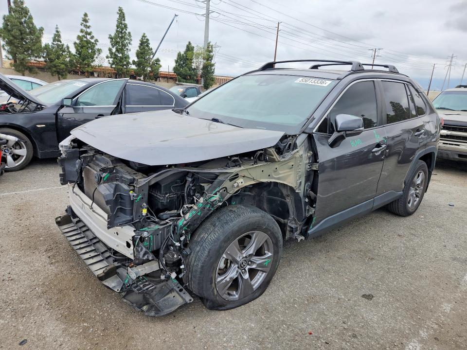 Auction sale of the 2022 Toyota Rav4, vin: 2T3W1RFV1NC184920, lot number: 55013336