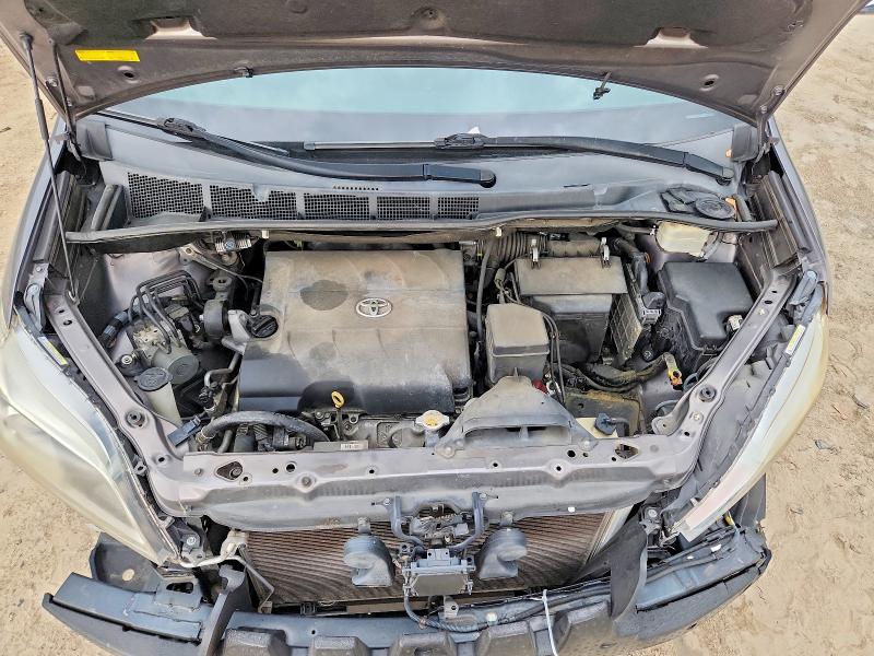 Продажа на аукционе авто 2016 Toyota Sienna, vin: 5TDYK3DC1GS765275, номер лота: 54835476