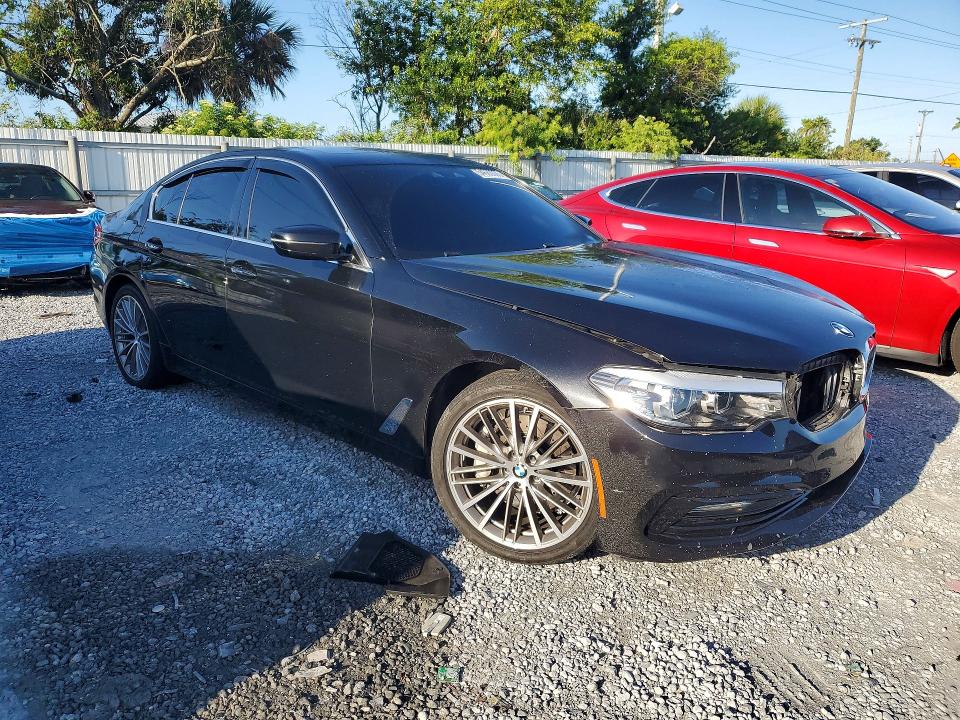 54680006 :رقم المزاد ، WBAJA5C55JG899627 vin ، 2018 Bmw 530 مزاد بيع