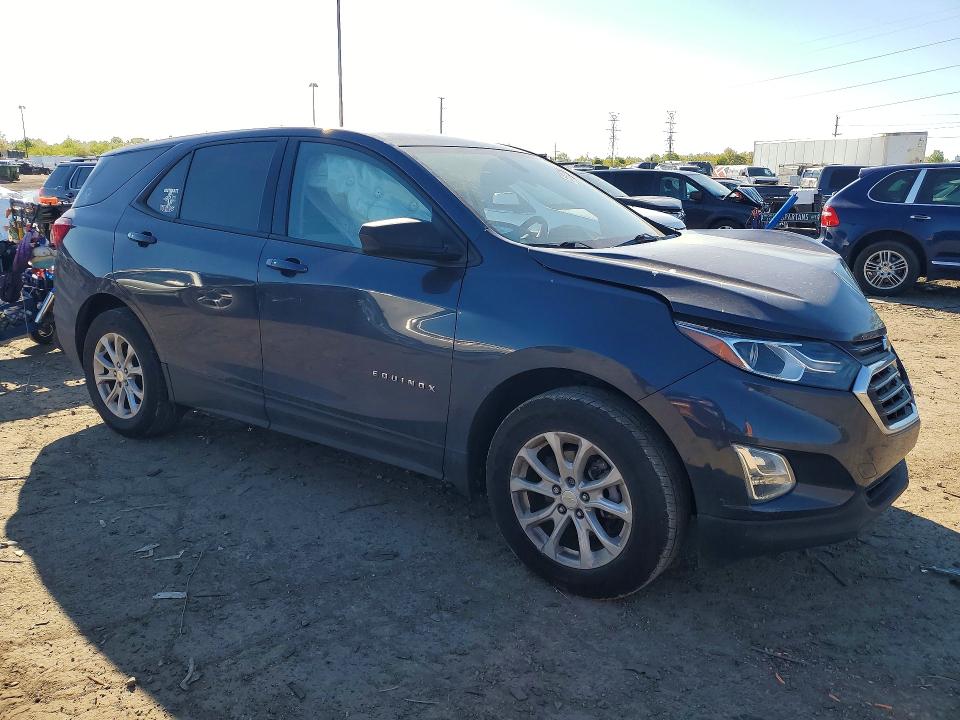 Продажа на аукционе авто 2019 Chevrolet Equinox, vin: 3GNAXHEV0KL283449, номер лота: 53772336