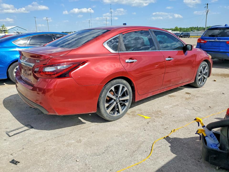 2017 Nissan Altima მანქანა იყიდება აუქციონზე, vin: 1N4AL3AP2HC158154, აუქციონის ნომერი: 53204656