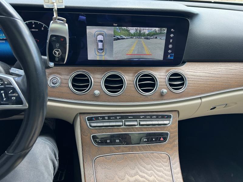 Продаж на аукціоні авто 2021 Mercedes-benz E, vin: W1KZF8EB2MA948663, номер лоту: 54721586
