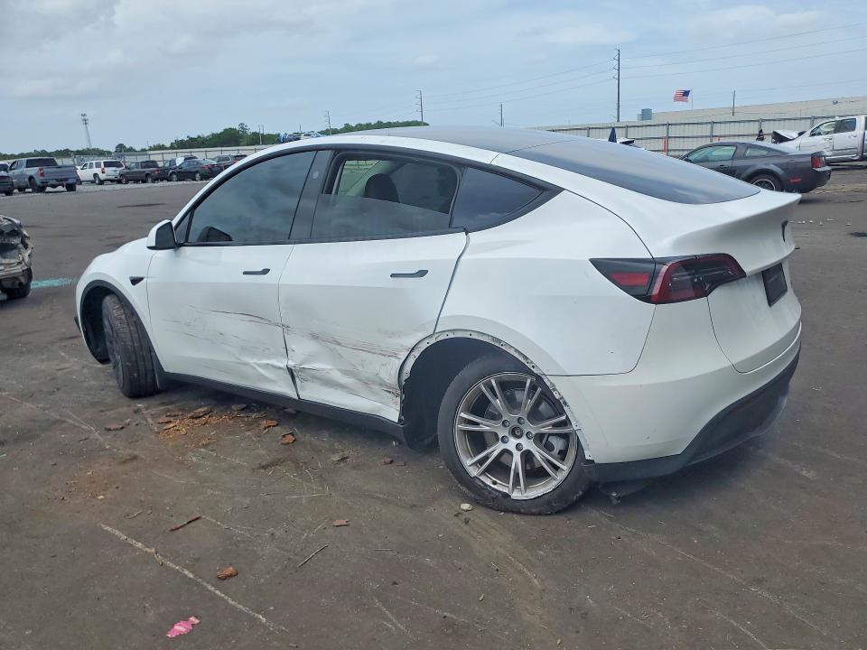 55306476 :رقم المزاد ، 7SAYGDEE3RA257887 vin ، 2024 Tesla Model Y مزاد بيع