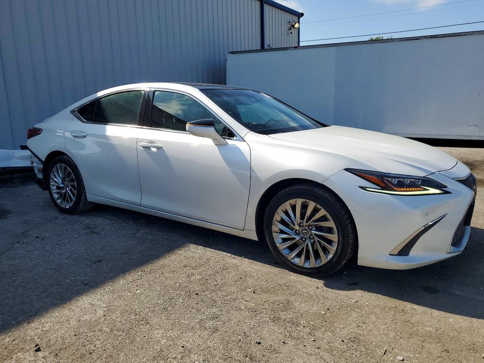 52378256 :رقم المزاد ، 58ABZ1B15KU029522 vin ، 2019 Lexus Es مزاد بيع