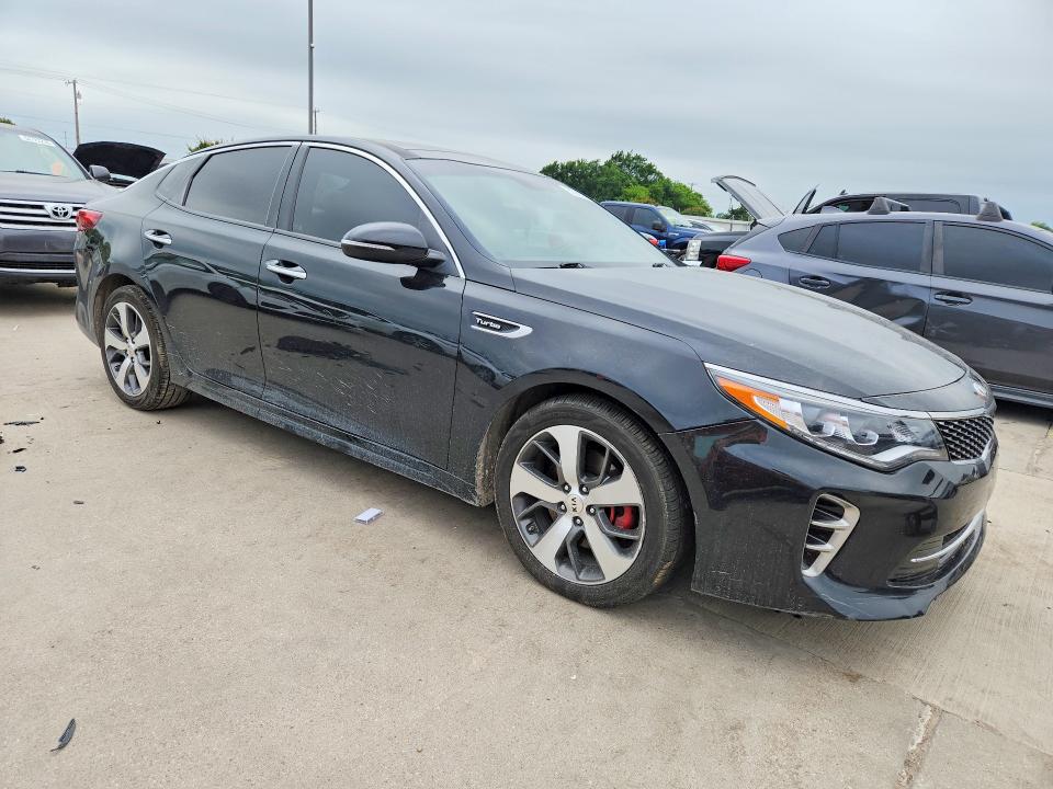 2017 Kia Optima მანქანა იყიდება აუქციონზე, vin: 5XXGW4L2XHG136566, აუქციონის ნომერი: 52741716