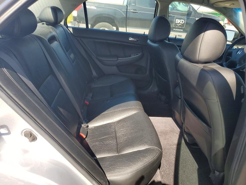 52676046 :رقم المزاد ، 1HGCM66535A074118 vin ، 2005 Honda Accord مزاد بيع
