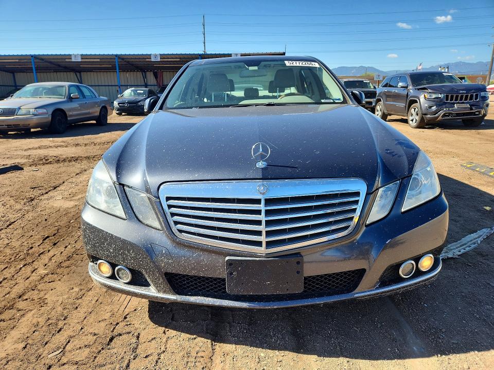 52772266 :رقم المزاد ، WDDHF8HB0BA349863 vin ، 2011 Mercedes-benz E مزاد بيع