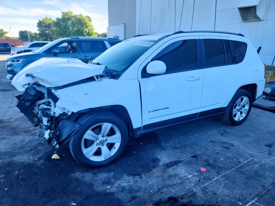 Продажа на аукционе авто 2016 Jeep Compass, vin: 1C4NJCEA6GD633109, номер лота: 52833156