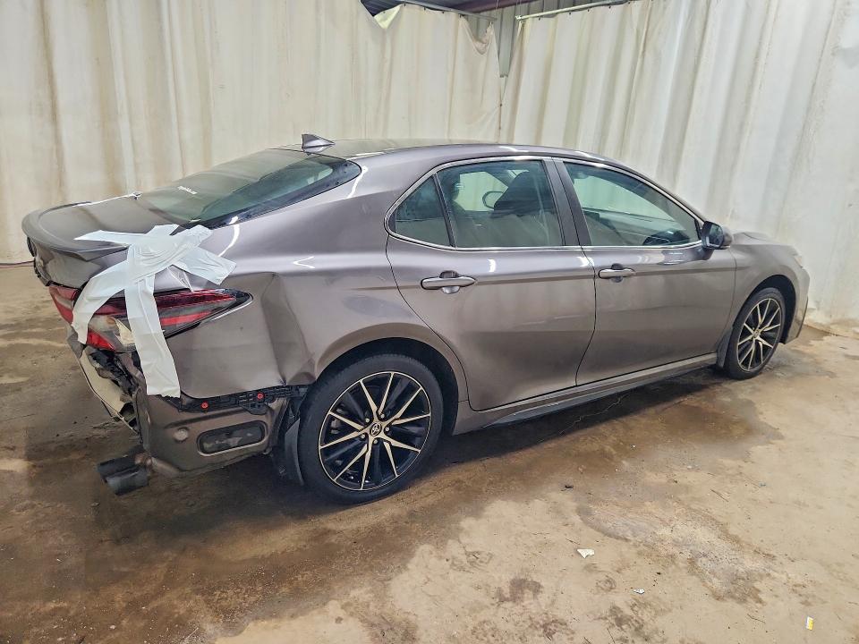 Продаж на аукціоні авто 2023 Toyota Camry, vin: 4T1G11AK4PU790970, номер лоту: 53752186