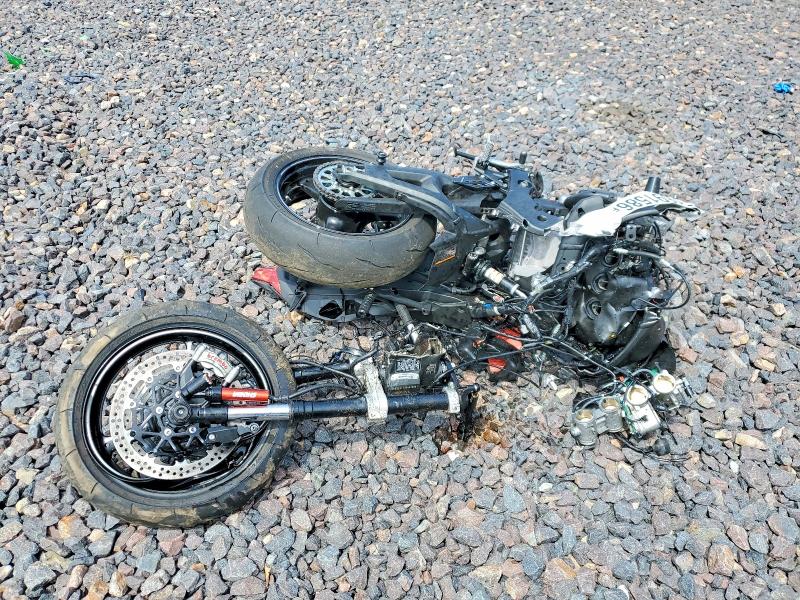 51691586 :رقم المزاد ، JKBZXVL14SA020081 vin ، 2025 Kawasaki Zx1002 مزاد بيع